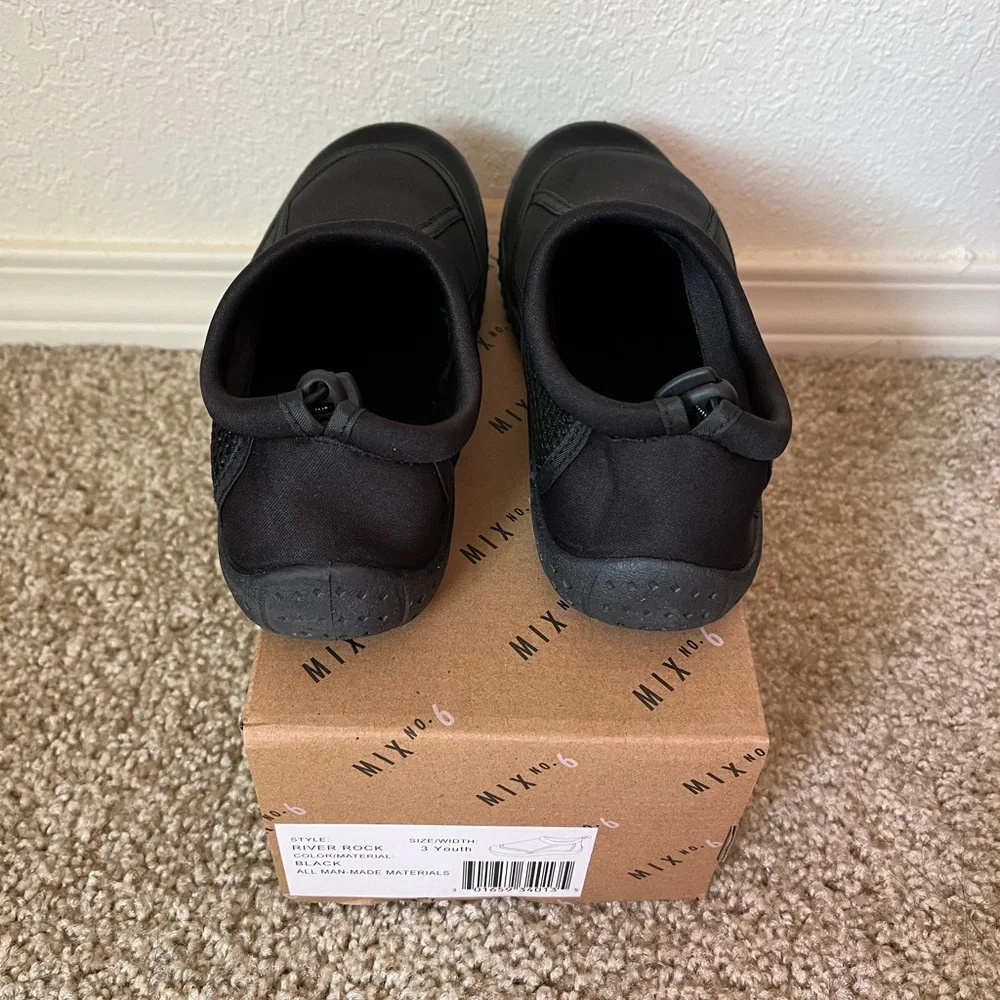 Brand new - Mix No. 6 - Water Shoe - black